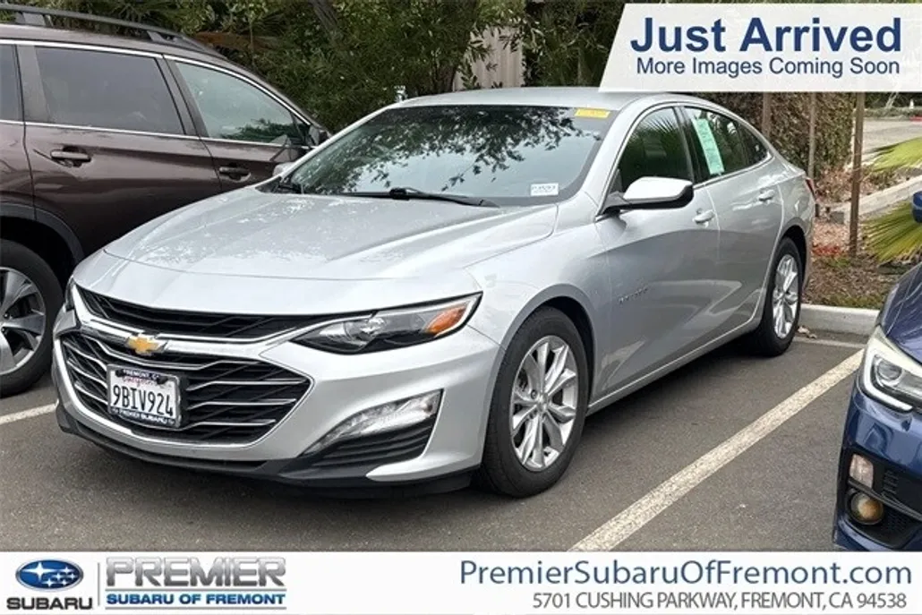 2022 Chevrolet Malibu 1LT photo 1