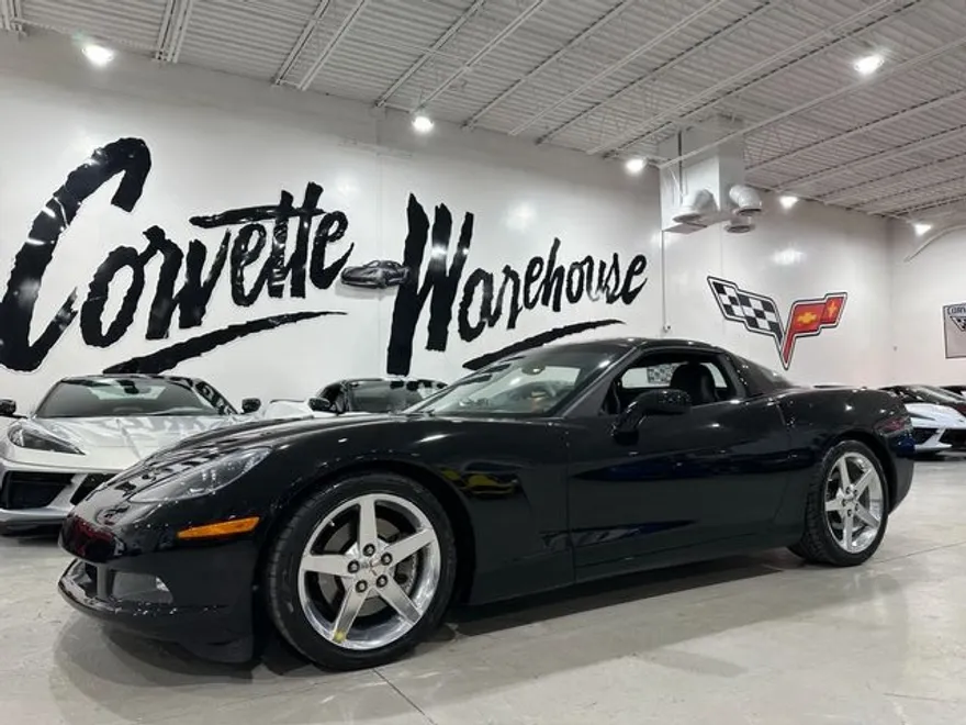 2005 Chevrolet Corvette 3LT photo 1
