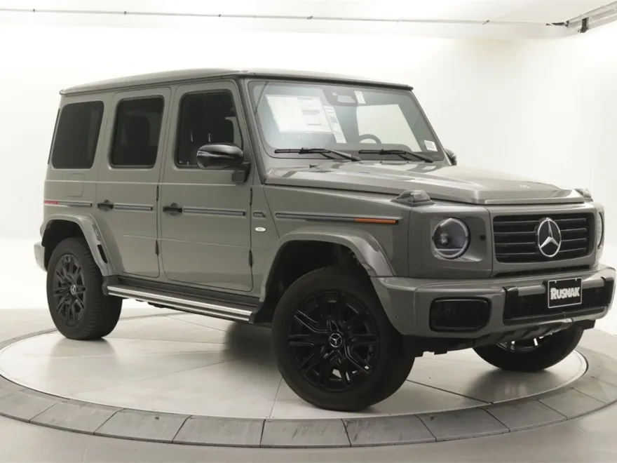 2025 Mercedes Benz G photo 1