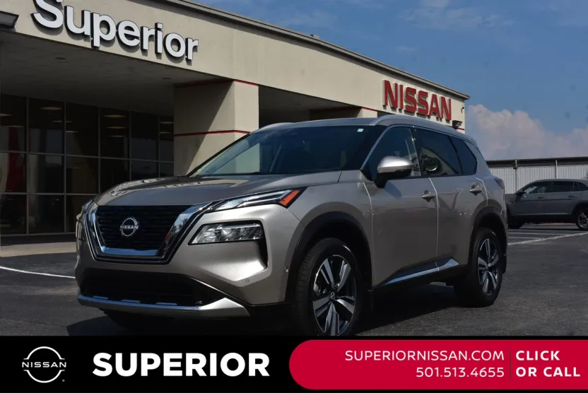 2023 Nissan Rogue Platinum photo 1