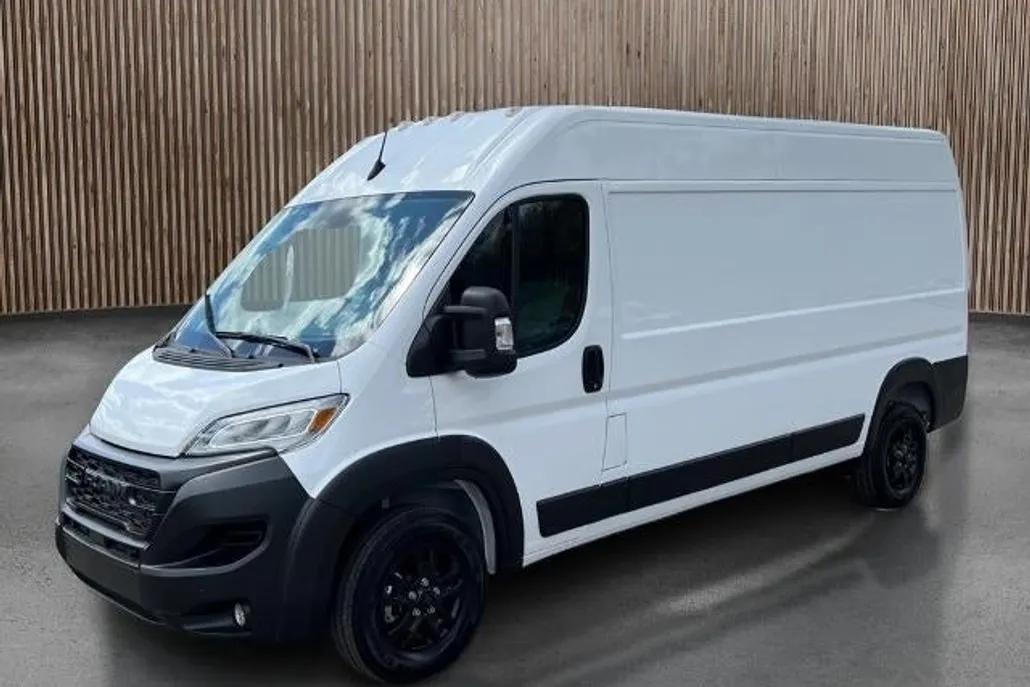 2024 Ram ProMaster 2500 photo 1