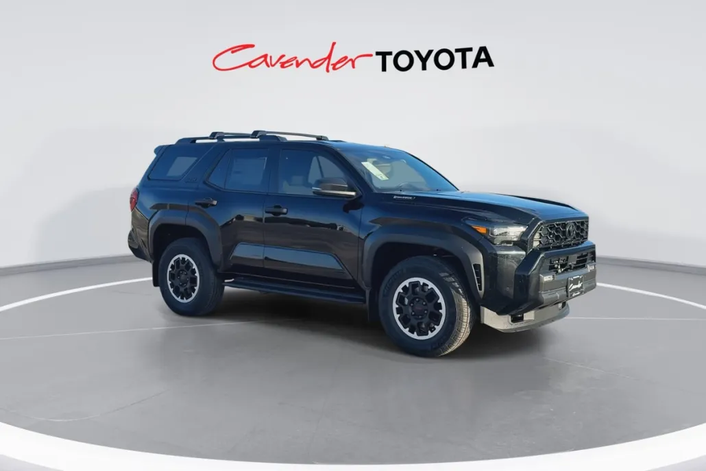 2025 Toyota 4Runner TRD Off-Road photo 1