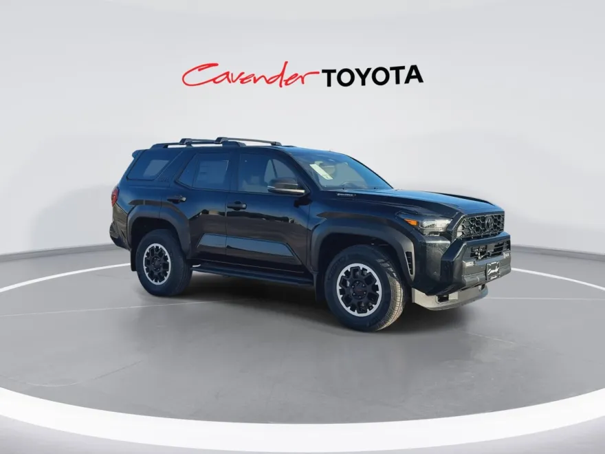2025 Toyota 4Runner TRD Off-Road photo 1