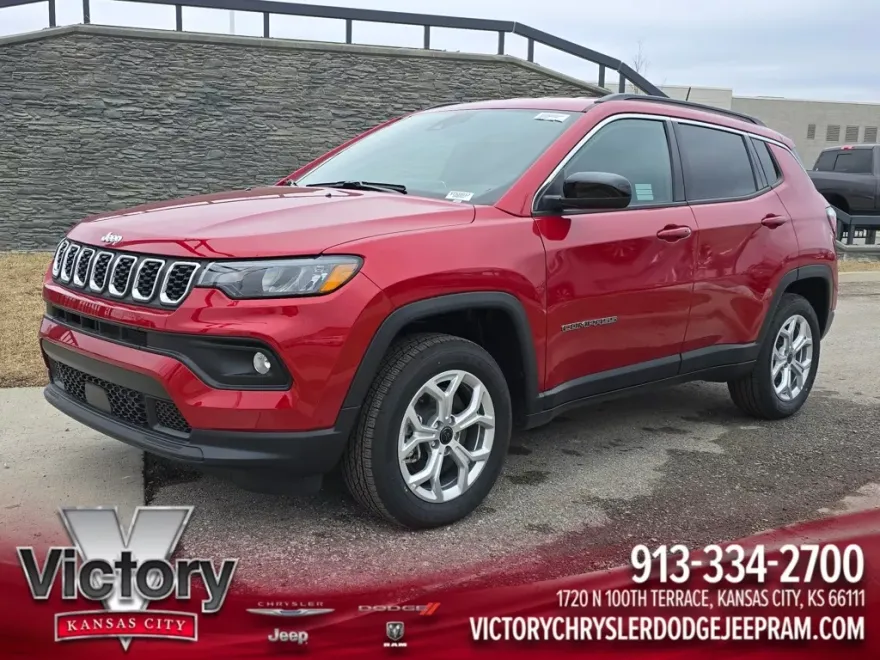 2025 Jeep Compass Latitude photo 1