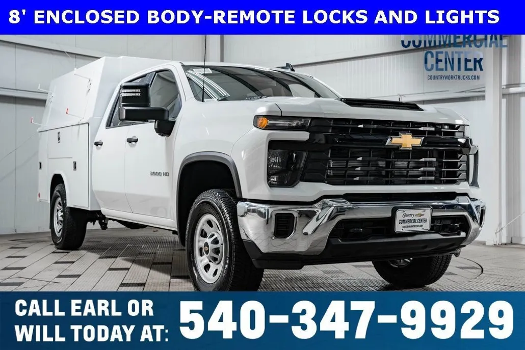 2024 Chevrolet Silverado 3500HD photo 1