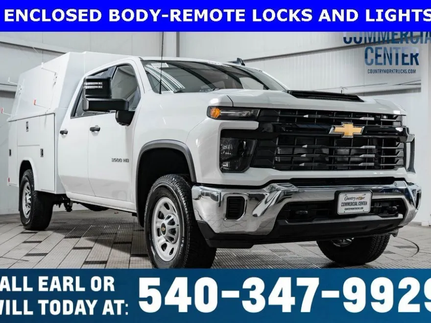 2024 Chevrolet Silverado 3500HD photo 1