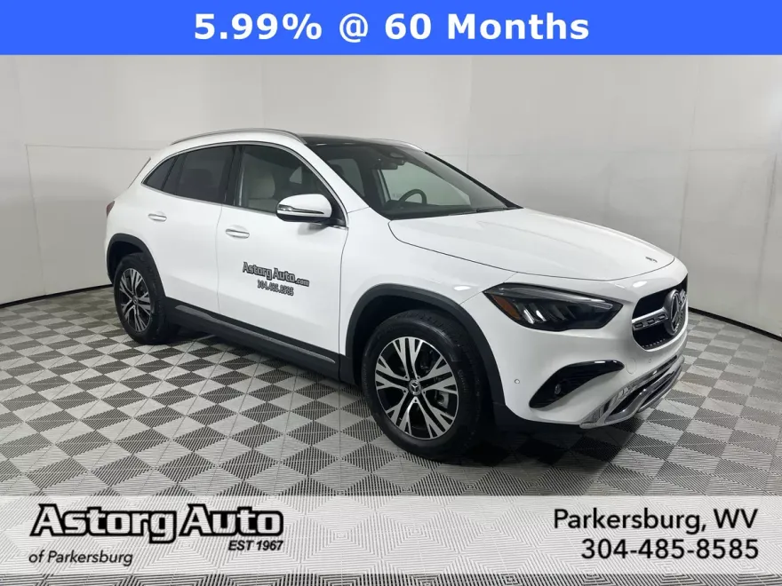 2025 Mercedes Benz GLA 250 4MATIC photo 1