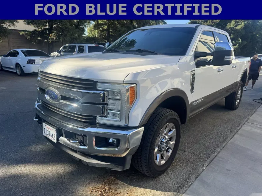 2017 Ford F-250 photo 1