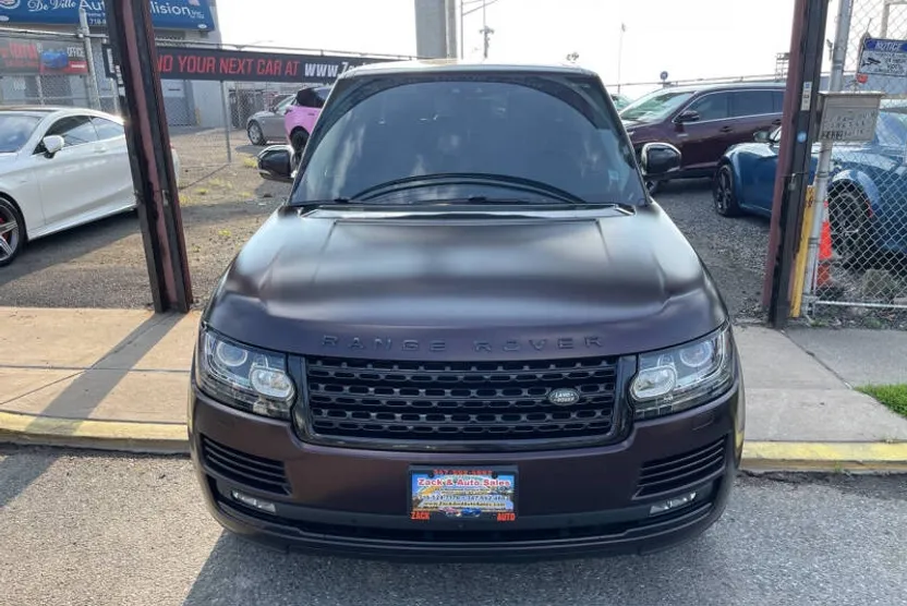2017 Land Rover Range Rover Supercharged LWB photo 1