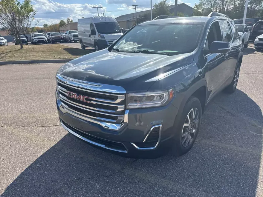 2020 Gmc Acadia SLE photo 1