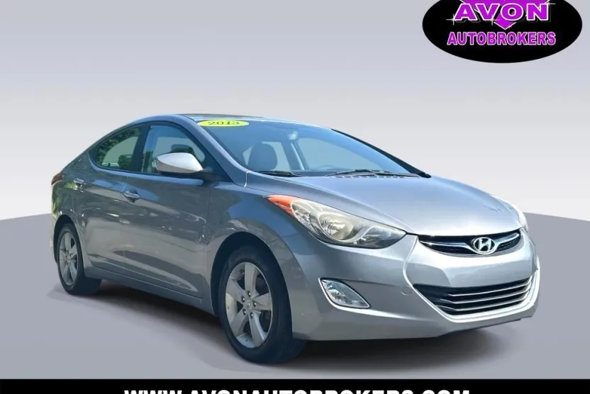 2013 Hyundai Elantra GLS photo 1