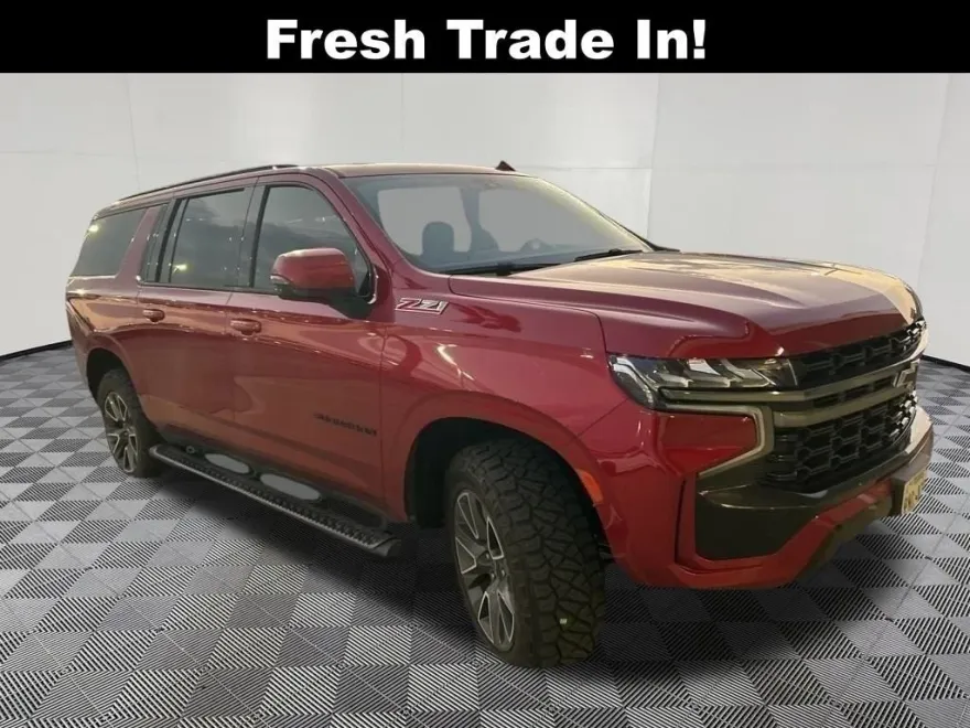 2021 Chevrolet Suburban Z71 photo 1