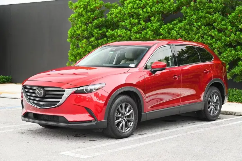 2023 Mazda CX-9 Touring photo 1