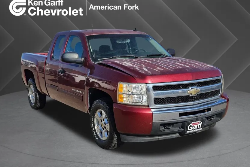 2009 Chevrolet Silverado 1500 LT photo 1