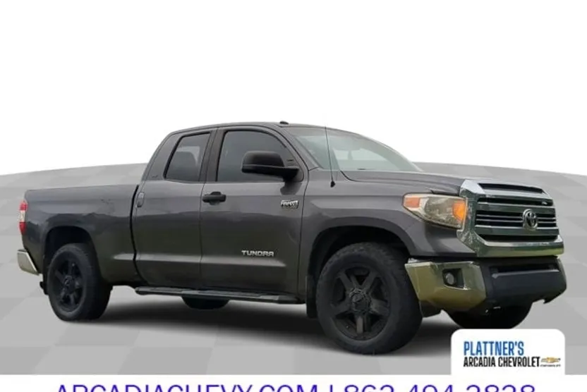 2016 Toyota Tundra SR5 photo 1