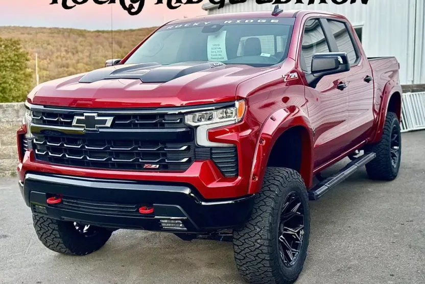2025 Chevrolet Silverado 1500 LT Trail Boss photo 1