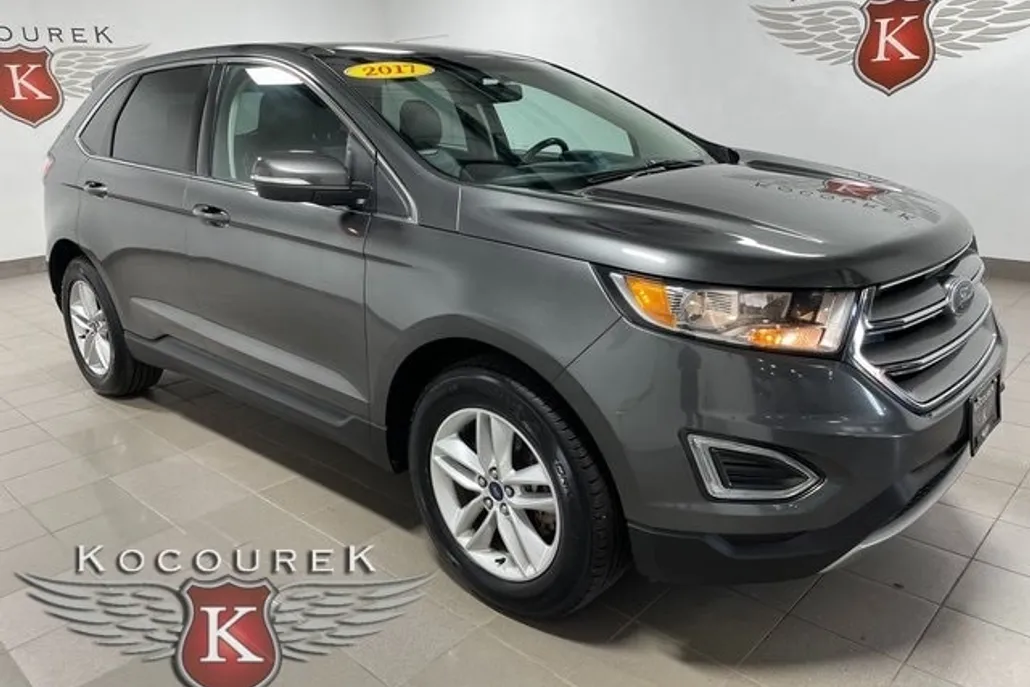 2017 Ford Edge SEL photo 1