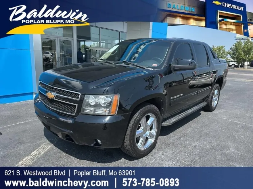 2012 Chevrolet Avalanche Base photo 1
