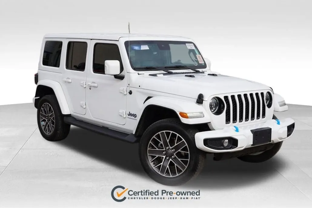 2023 Jeep Wrangler Sahara 4xe photo 1