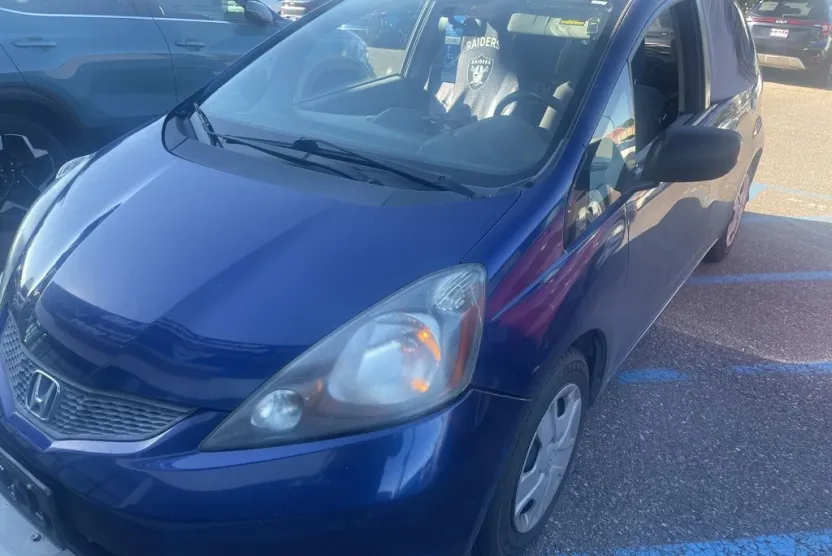 2011 Honda Fit Base photo 1