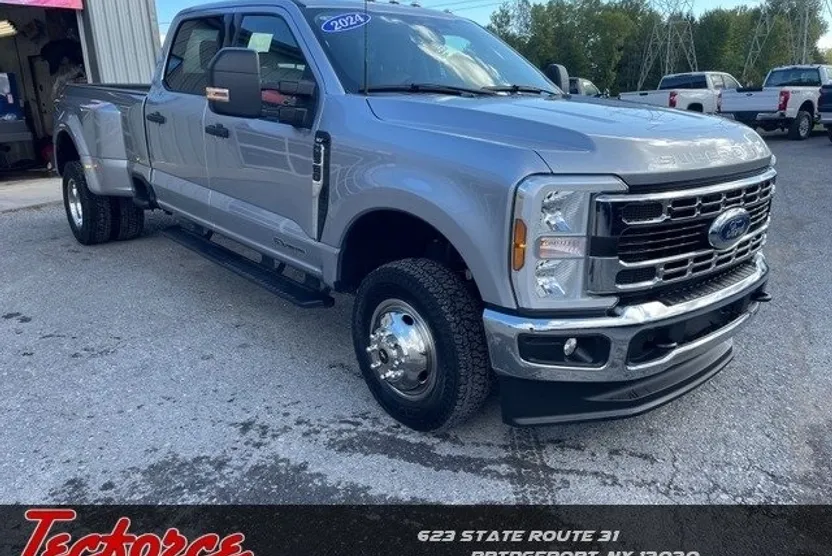 2024 Ford F-350 XL photo 1