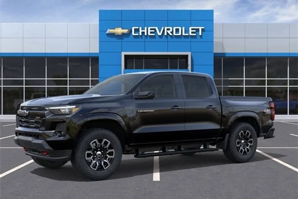 2026 Chevrolet Colorado Z71 photo 1