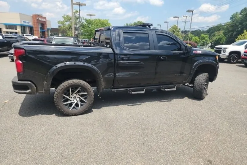 2023 Chevrolet Silverado 1500 RST photo 1