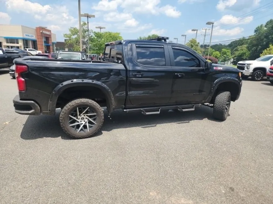 2023 Chevrolet Silverado 1500 RST photo 1