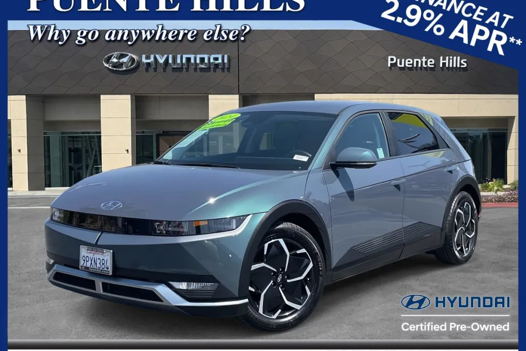 2024 Hyundai Ioniq 5 SE photo 1