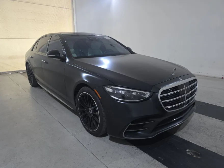 2023 Mercedes Benz S 580 4MATIC photo 1