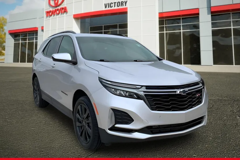 2022 Chevrolet Equinox RS photo 1
