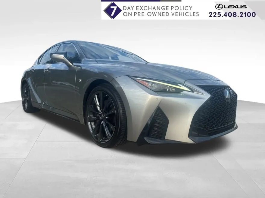 2021 Lexus IS 350 F SPORT photo 1