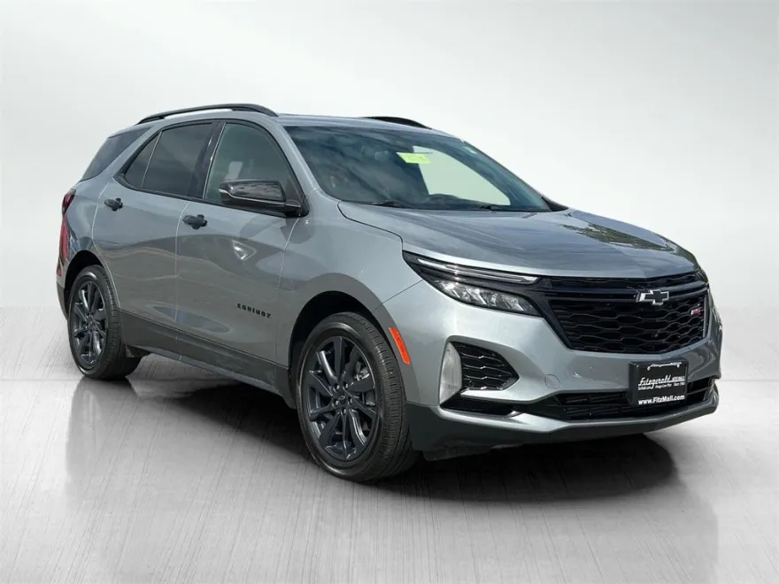 2024 Chevrolet Equinox RS photo 1