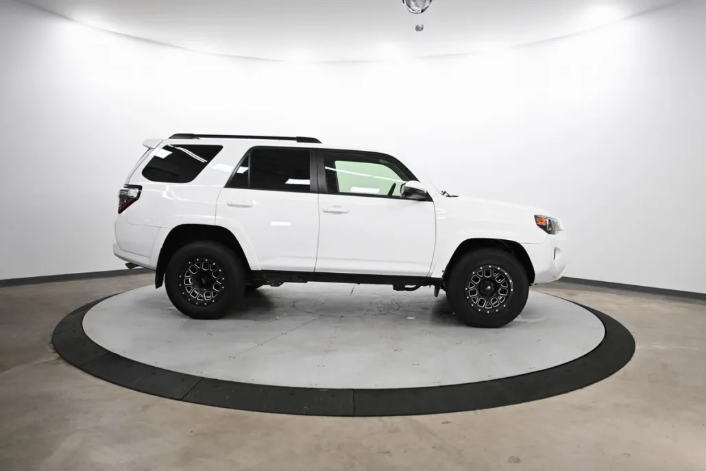 2022 Toyota 4Runner Trail photo 1