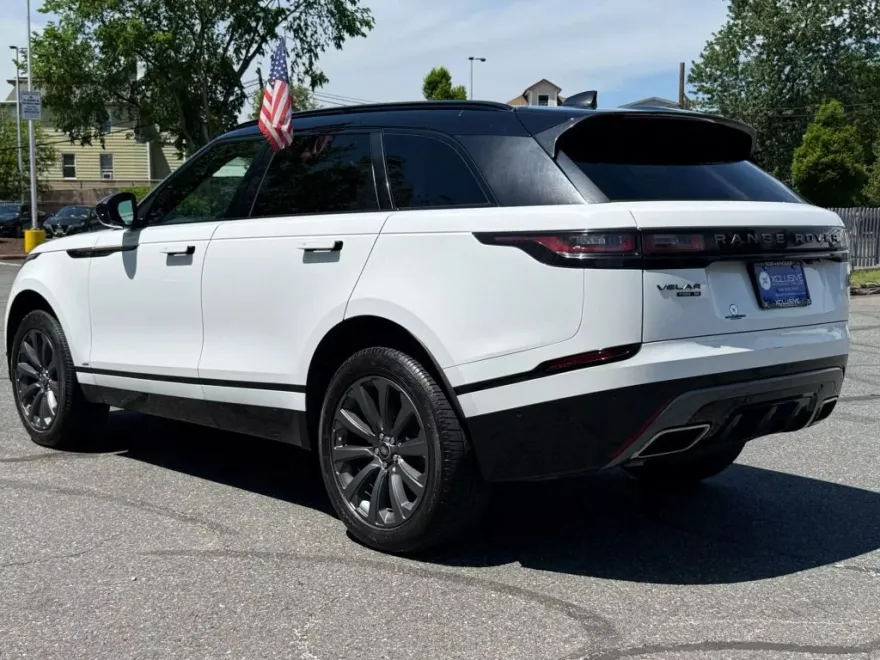 2018 Land Rover Range Rover Velar R-Dynamic SE photo 1