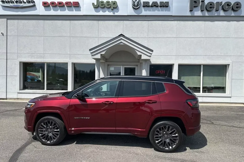 2022 Jeep Compass Limited High Altitude photo 1