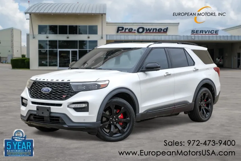 2020 Ford Explorer ST photo 1