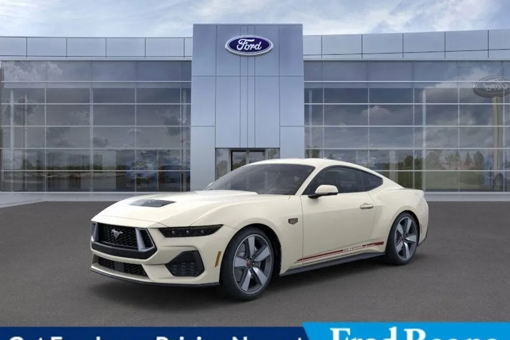 2025 Ford Mustang GT Premium photo 1