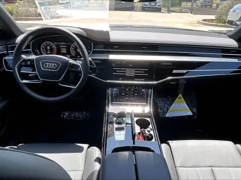 2025 Audi A8 L 55 photo 4