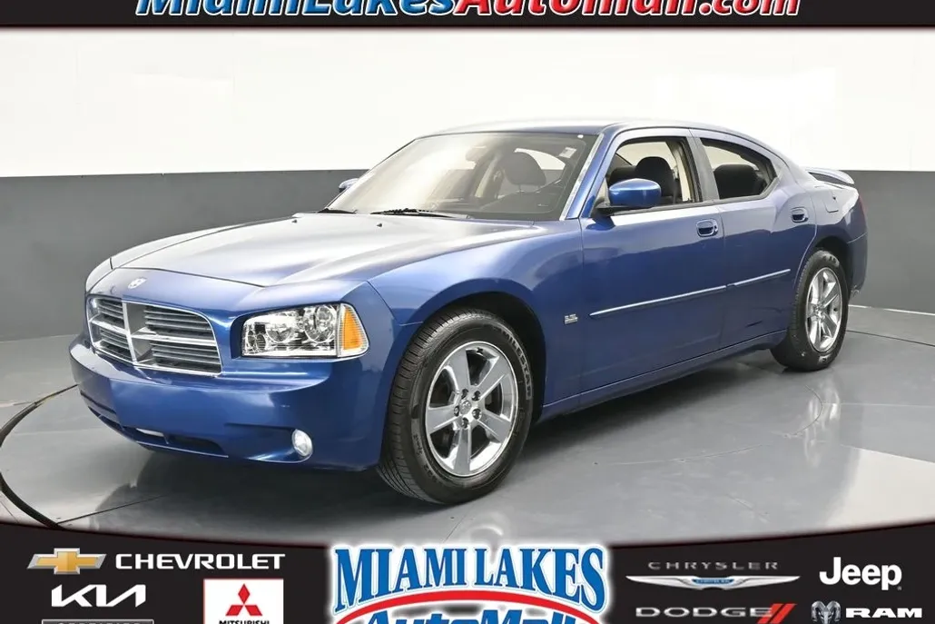 2010 Dodge Charger SXT photo 1