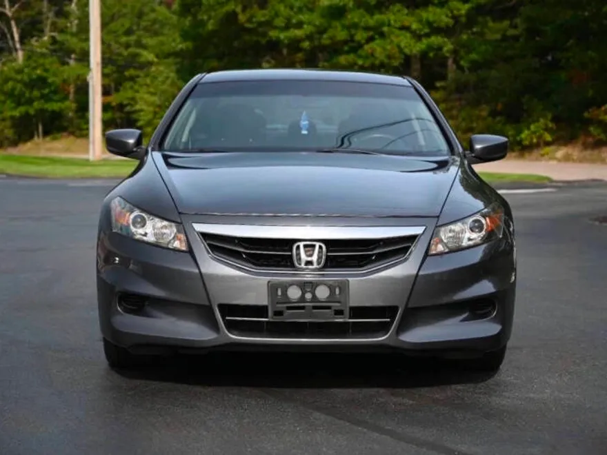 2012 Honda Accord LX photo 1