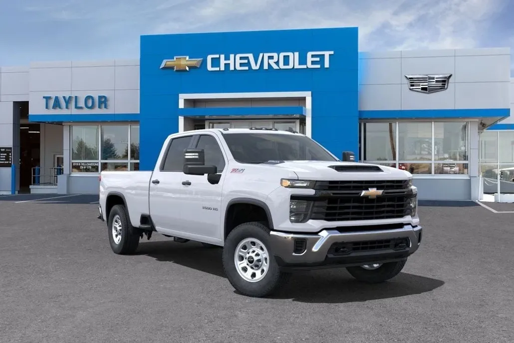2025 Chevrolet Silverado 3500HD photo 1