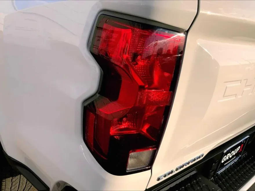 2023 Chevrolet Colorado LT photo 27