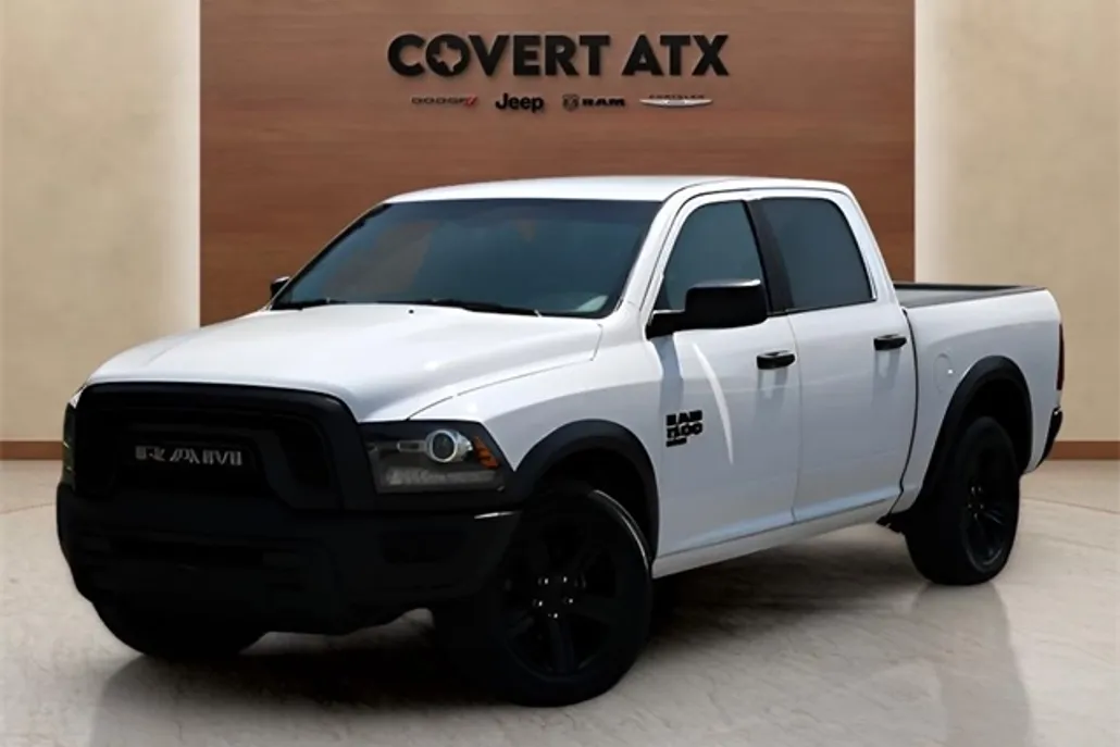 2024 Ram 1500 Classic Warlock photo 1
