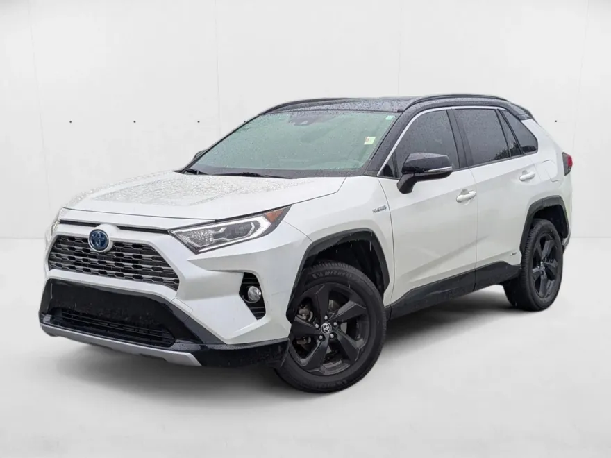 2020 Toyota RAV4 Hybrid XSE photo 1