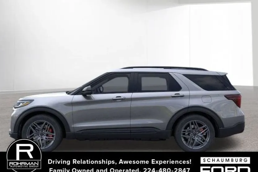 2025 Ford Explorer ST photo 1