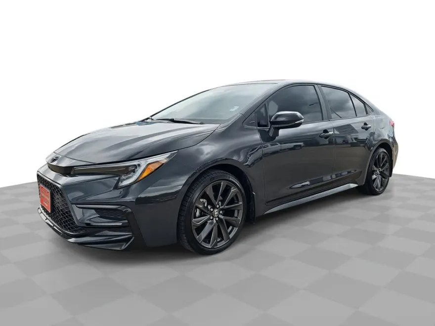 2024 Toyota Corolla SE photo 1