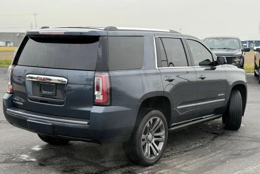 2020 Gmc Yukon Denali photo 1