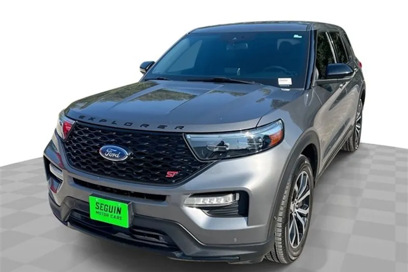 2021 Ford Explorer ST photo 1