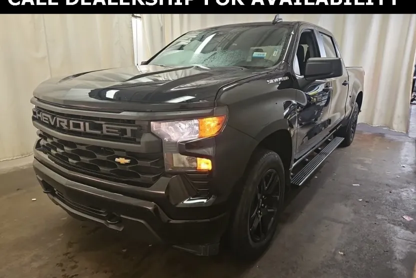 2022 Chevrolet Silverado 1500 Custom photo 1